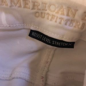 White American Eagle jeans